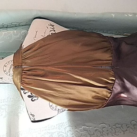 Dress - Picture 3 of 3